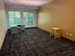 320 E Vine Dr, Fort Collins, CO à louer Photo intérieure– Image 2 sur 2