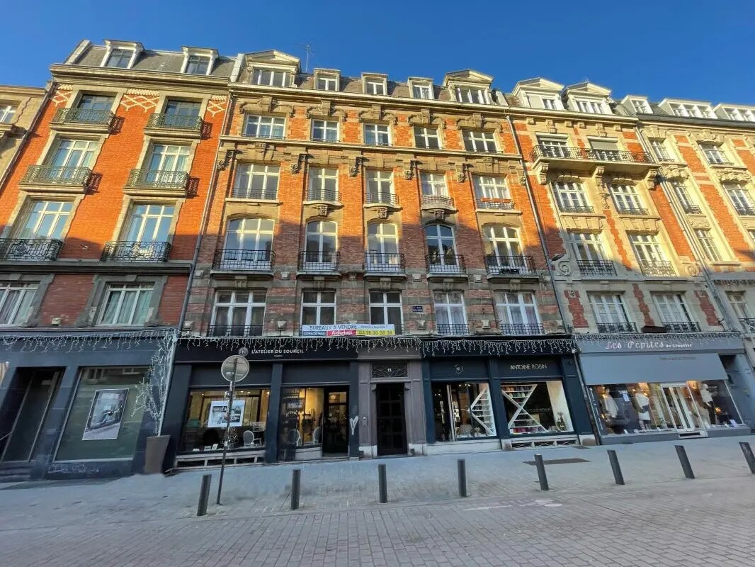 13 Rue Des Ponts De Comines, Lille à vendre Photo de l’immeuble– Image 1 sur 1