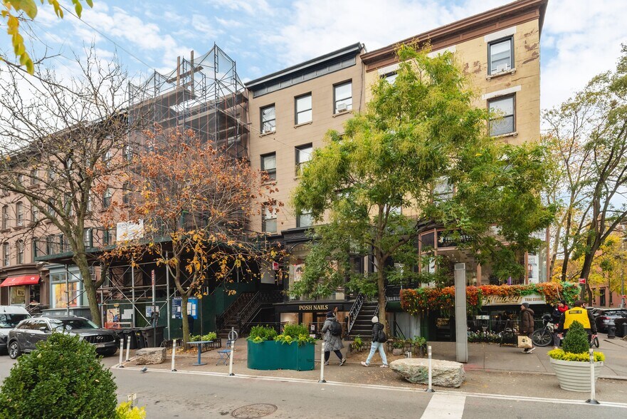 130 Montague St, Brooklyn, NY à vendre - Photo de l’immeuble – Image 2 sur 10