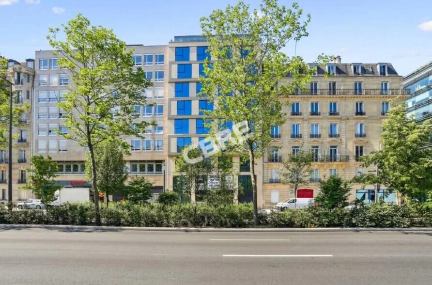 Bureau dans Neuilly-sur-Seine à vendre - Photo de l’immeuble – Image 1 sur 26