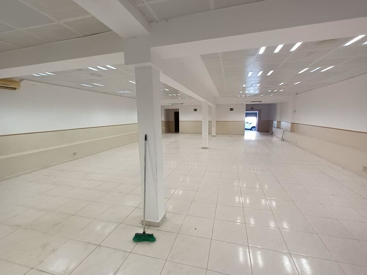 Sabadell, BAR 08208 - Lot 1 y 2 -  - Photo intérieure - Image 1 of 7