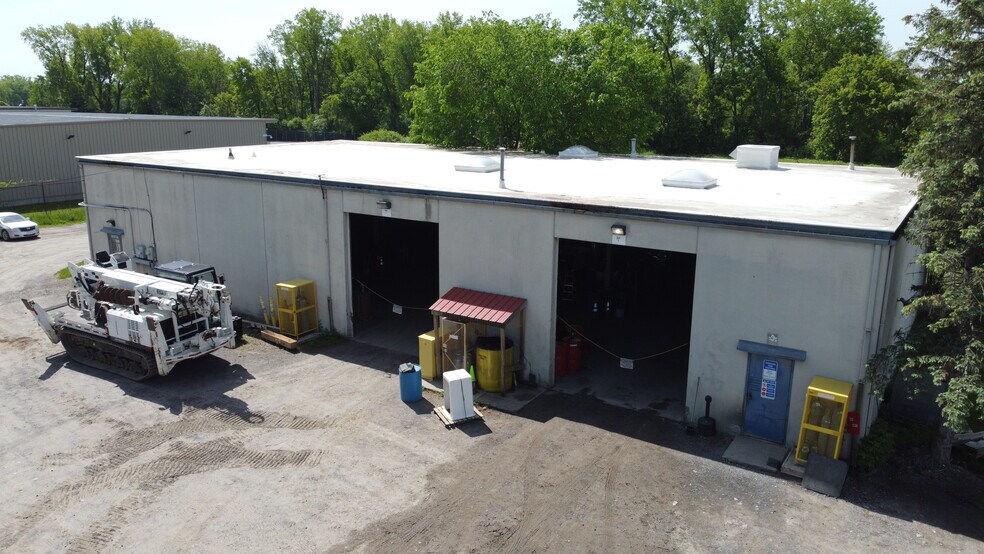 6708 Townline Rd, Syracuse, NY à louer - Photo de l’immeuble – Image 2 sur 7