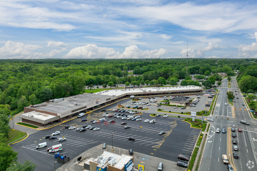 4303-4381 Dale Blvd, Woodbridge, VA à louer - Photo de l’immeuble – Image 1 sur 1