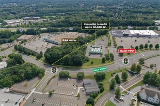 170 Hale Rd, Manchester, CT à louer Photo de l’immeuble– Image 1 sur 1