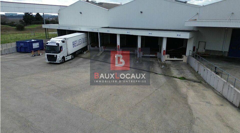 Industriel/Logistique dans Nîmes à louer - Photo de l’immeuble – Image 2 sur 7