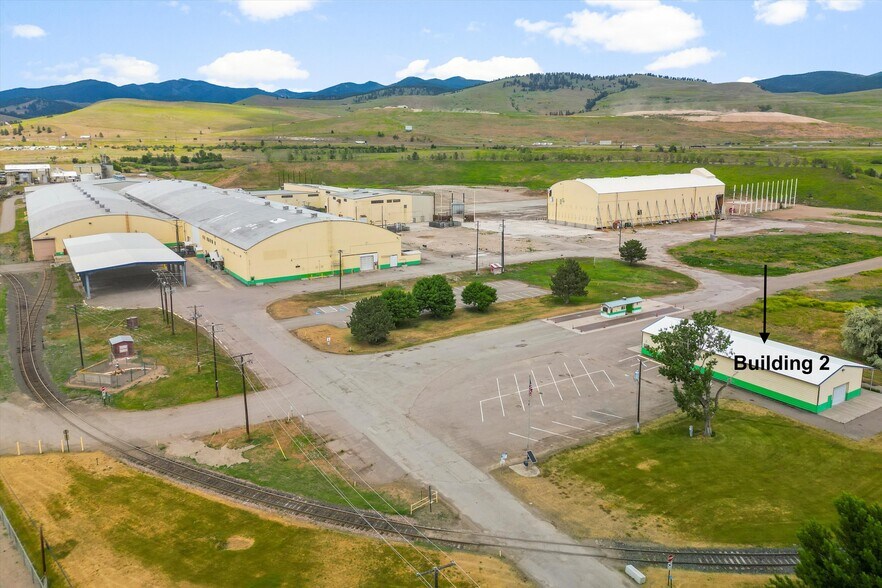 3300 Raser Dr, Missoula, MT à louer - Photo de l’immeuble – Image 1 sur 2