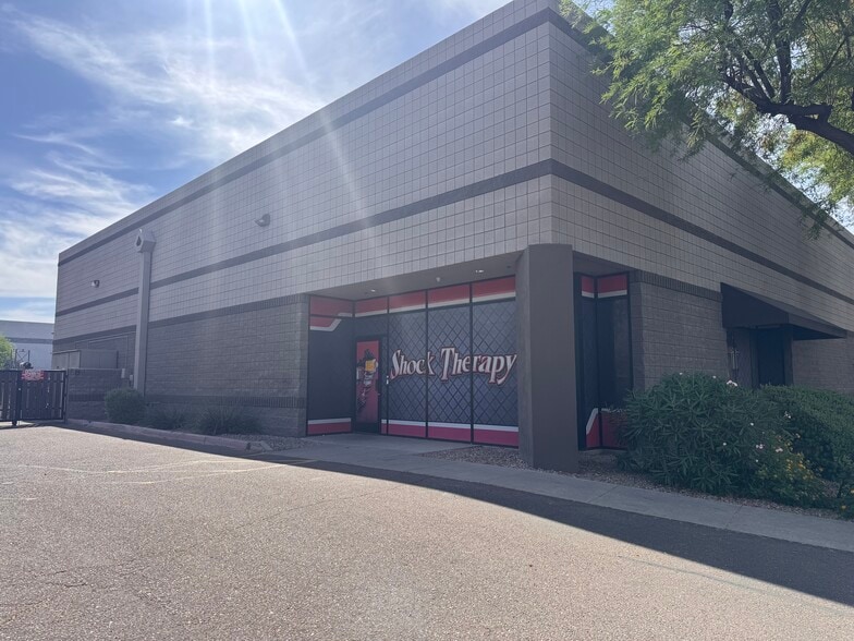 23011 N 16th Ln, Phoenix, AZ à louer - Photo principale – Image 1 sur 4