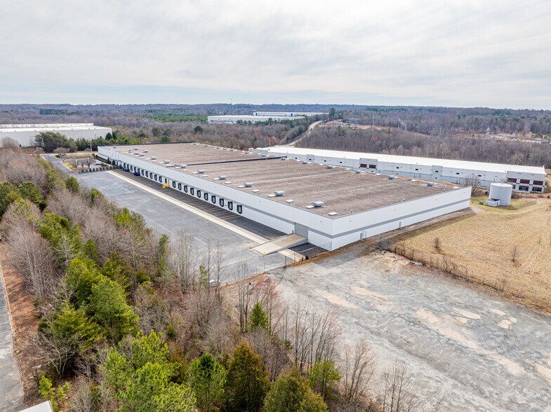 3099 Finger Mill Rd, Lincolnton, NC à louer - Photo de l’immeuble – Image 2 sur 12
