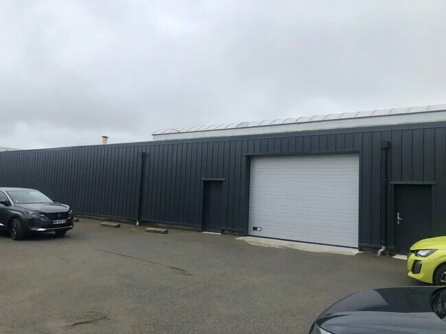 Plus de détails pour Industriel/Logistique à louer