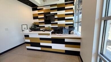 1818-1820 Crystal Falls Pky, Leander, TX à louer Photo intérieure– Image 1 sur 3