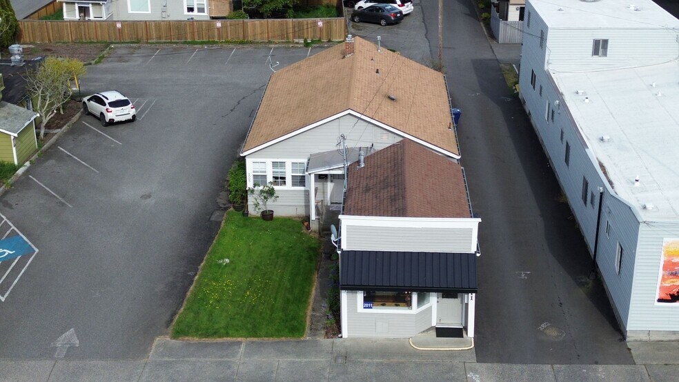 2001-2011 Commercial Ave, Anacortes, WA à vendre - Photo de l’immeuble – Image 3 sur 15