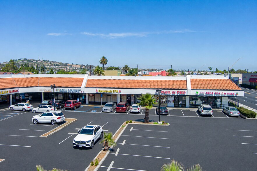 1001 E Pacific Coast Hwy, Long Beach, CA à louer - Photo de l’immeuble – Image 3 sur 6