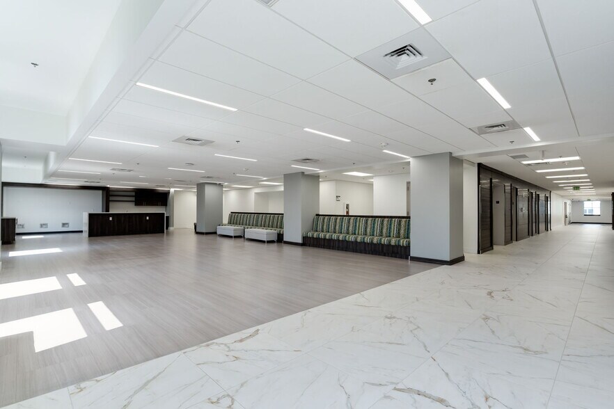 130 S Market St, Wichita, KS à louer - Photo de l’immeuble – Image 3 sur 9