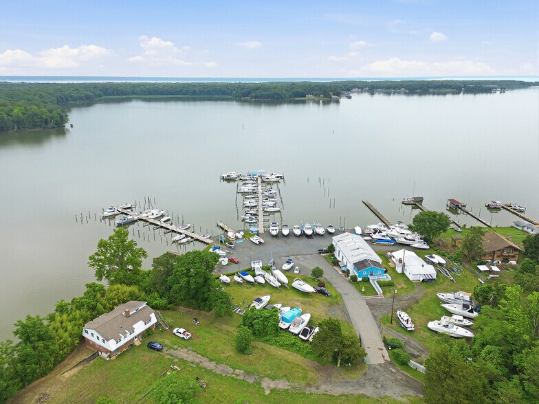 423 Aquia Creek Rd, Stafford, VA à vendre - Photo de l’immeuble – Image 3 sur 83