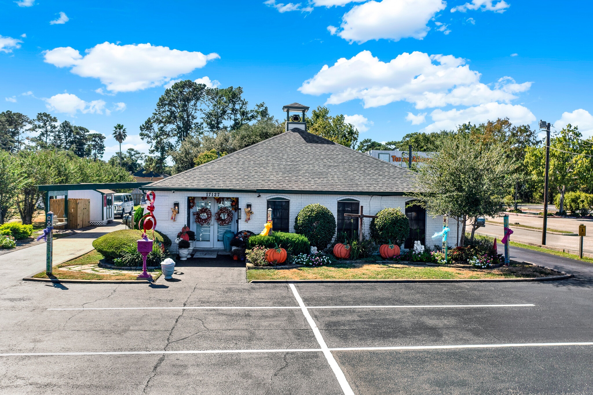 17127 Red Oak Dr, Houston, TX à vendre Photo principale– Image 1 sur 17