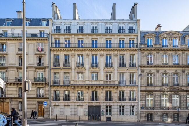 Plus de détails pour Bureau à louer