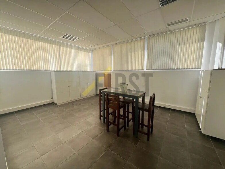 Industriel/Logistique dans BIOT à louer - Photo intérieure – Image 2 sur 9