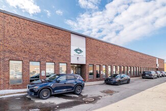 Plus de détails pour 640-680 Rue Mccaffrey, Saint-Laurent, QC - Industriel/Logistique à louer