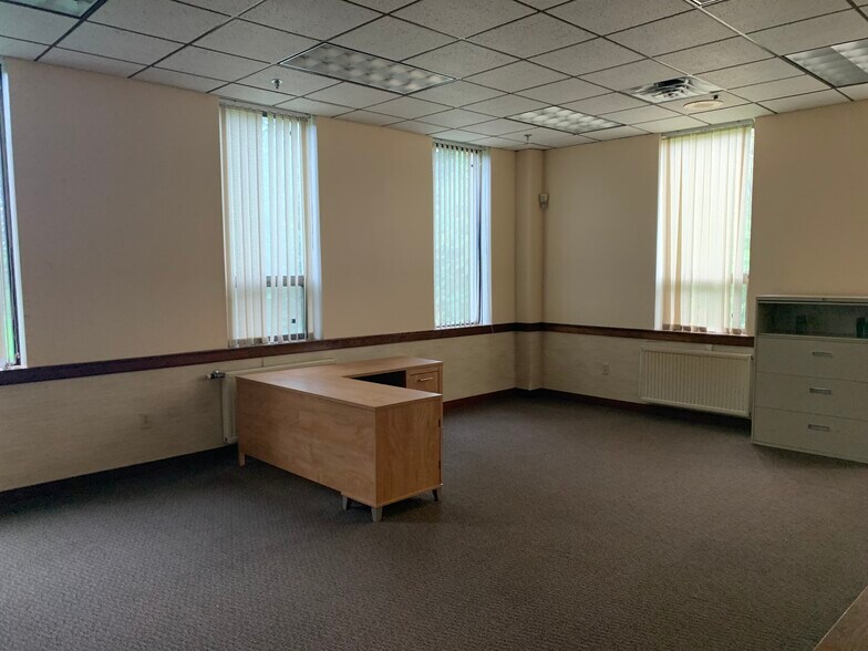 38 Pond Ln, Middlebury, VT à vendre - Photo intérieure – Image 3 sur 9