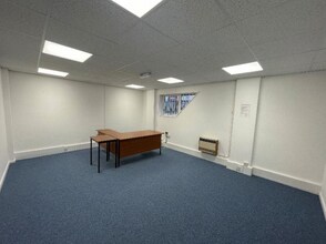 22 Somers Rd, Rugby à louer Photo intérieure– Image 2 sur 7