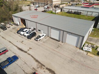 Plus de détails pour 35423 SH 249, Suite 12, Pinehurst, TX - Industriel/Logistique à louer