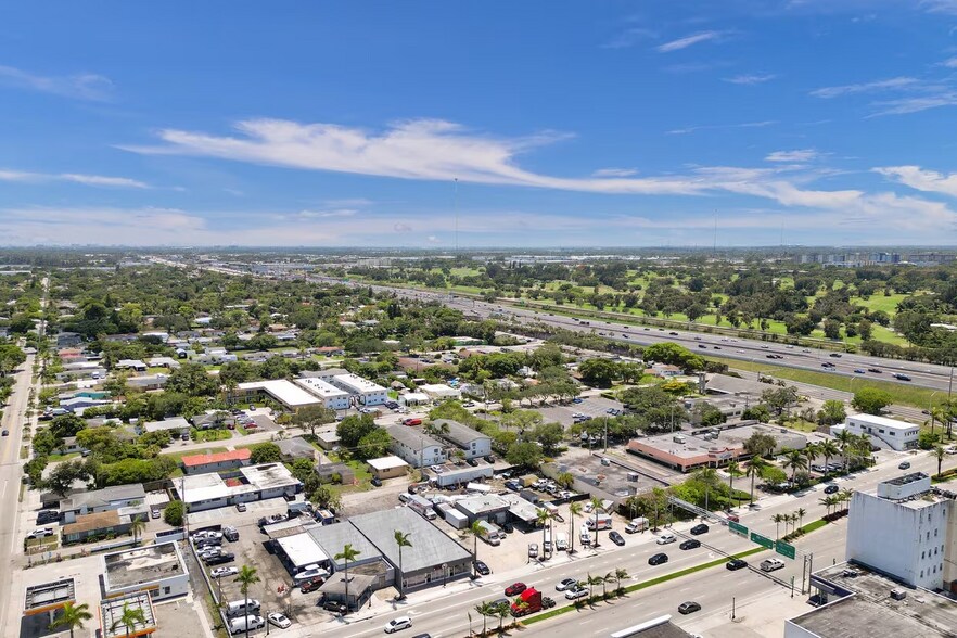 2820 Hollywood Blvd, Hollywood, FL à vendre - Photo de l’immeuble – Image 2 sur 19