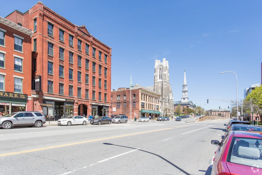 144-148 Main St, Worcester, MA à louer - Photo de l’immeuble – Image 2 sur 6