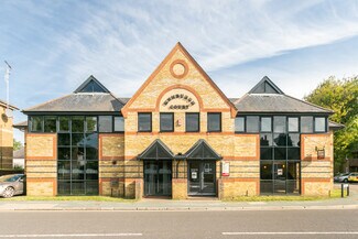 Plus de détails pour 131-137 South St, Bishop's Stortford - Bureau à louer