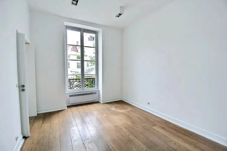 Bureau dans Paris à louer - Photo intérieure – Image 2 sur 4