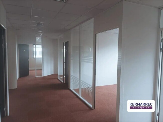 Plus de détails pour Bureau à louer
