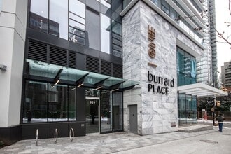 1281 Hornby St, Vancouver, BC à louer Photo de l’immeuble– Image 1 sur 4