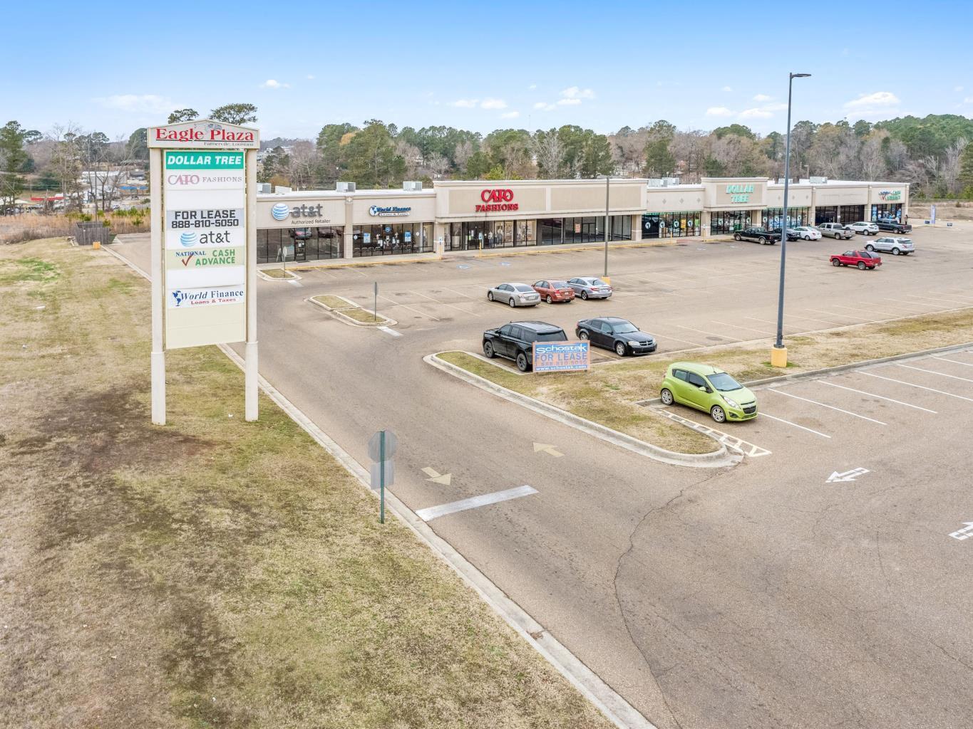 771 Sterlington Hwy, Farmerville, LA à louer Photo de l’immeuble– Image 1 sur 11