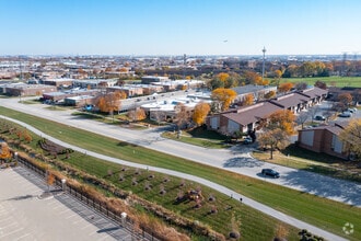 837 Oakton St, Elk Grove Village, IL - VUE AÉRIENNE  vue de carte