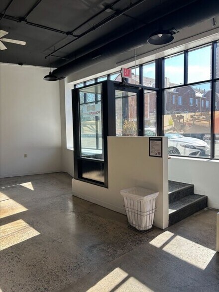 23 University Ave SE, Minneapolis, MN à louer - Photo de l’immeuble – Image 2 sur 12