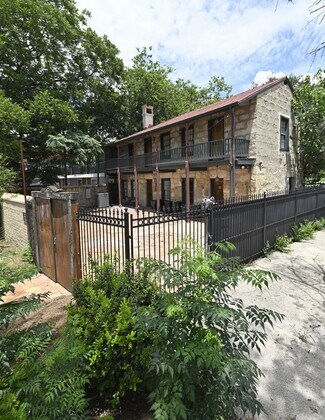 Plus de détails pour 121 Starr St, San Antonio, TX - Bureau à louer