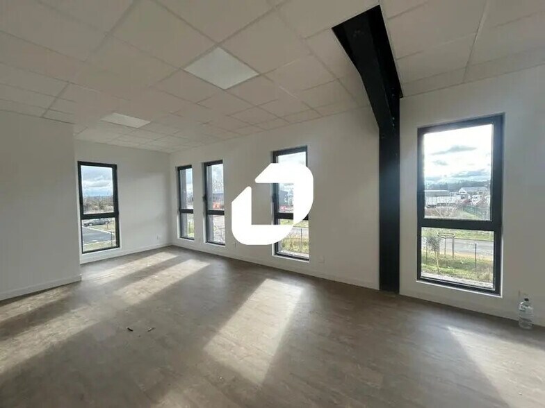 34 Rue Paul Journee, Chaumont-en-Vexin à vendre - Photo de l’immeuble – Image 3 sur 12