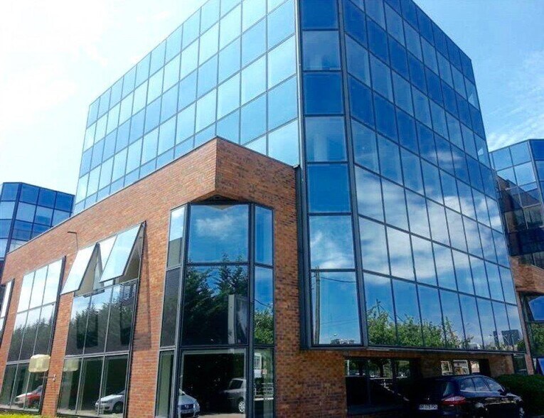 Bureau dans Vélizy-Villacoublay à louer - Photo de l’immeuble – Image 1 sur 5