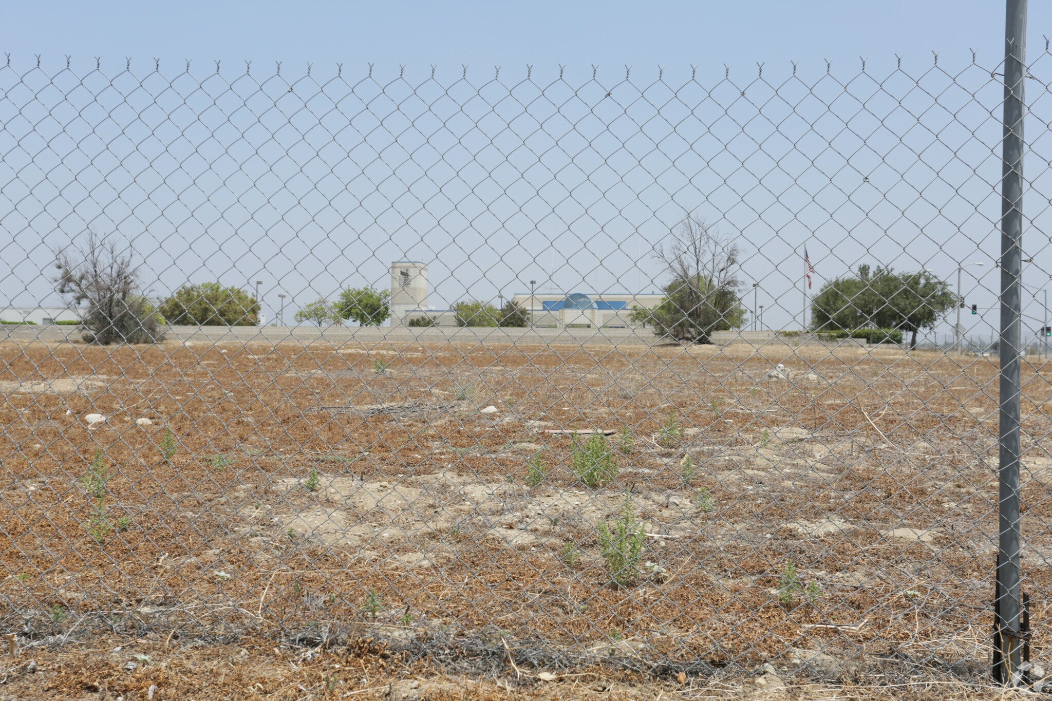 NWC Ayala Dr & Leiske Dr, Rialto, CA à louer Photo principale– Image 1 sur 3