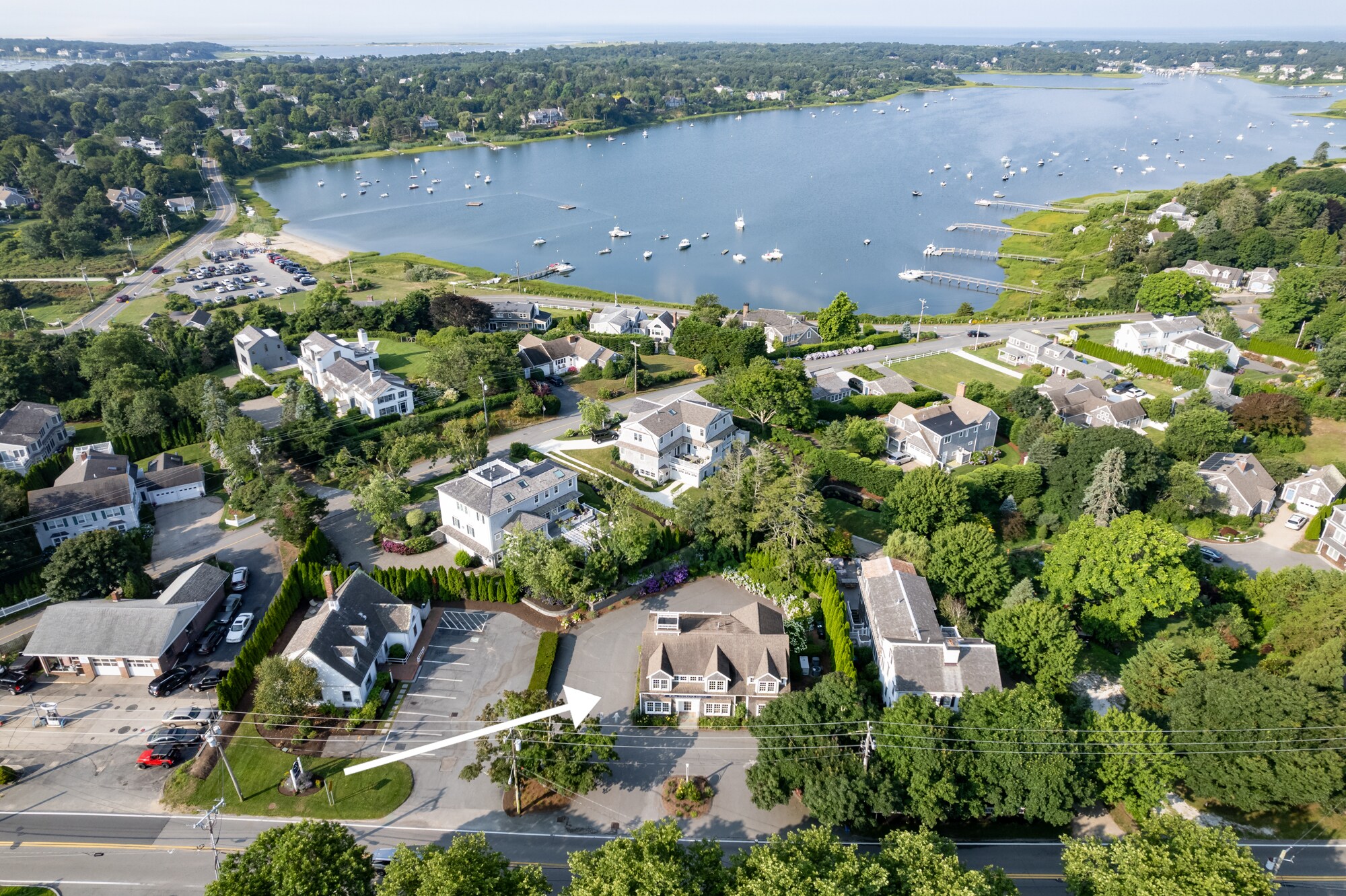 697 Main St, Chatham, MA à vendre Photo principale– Image 1 sur 48