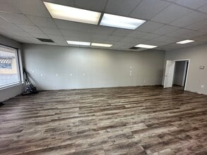 214 Atlanta Rd, Cumming, GA à louer Photo intérieure– Image 1 sur 4