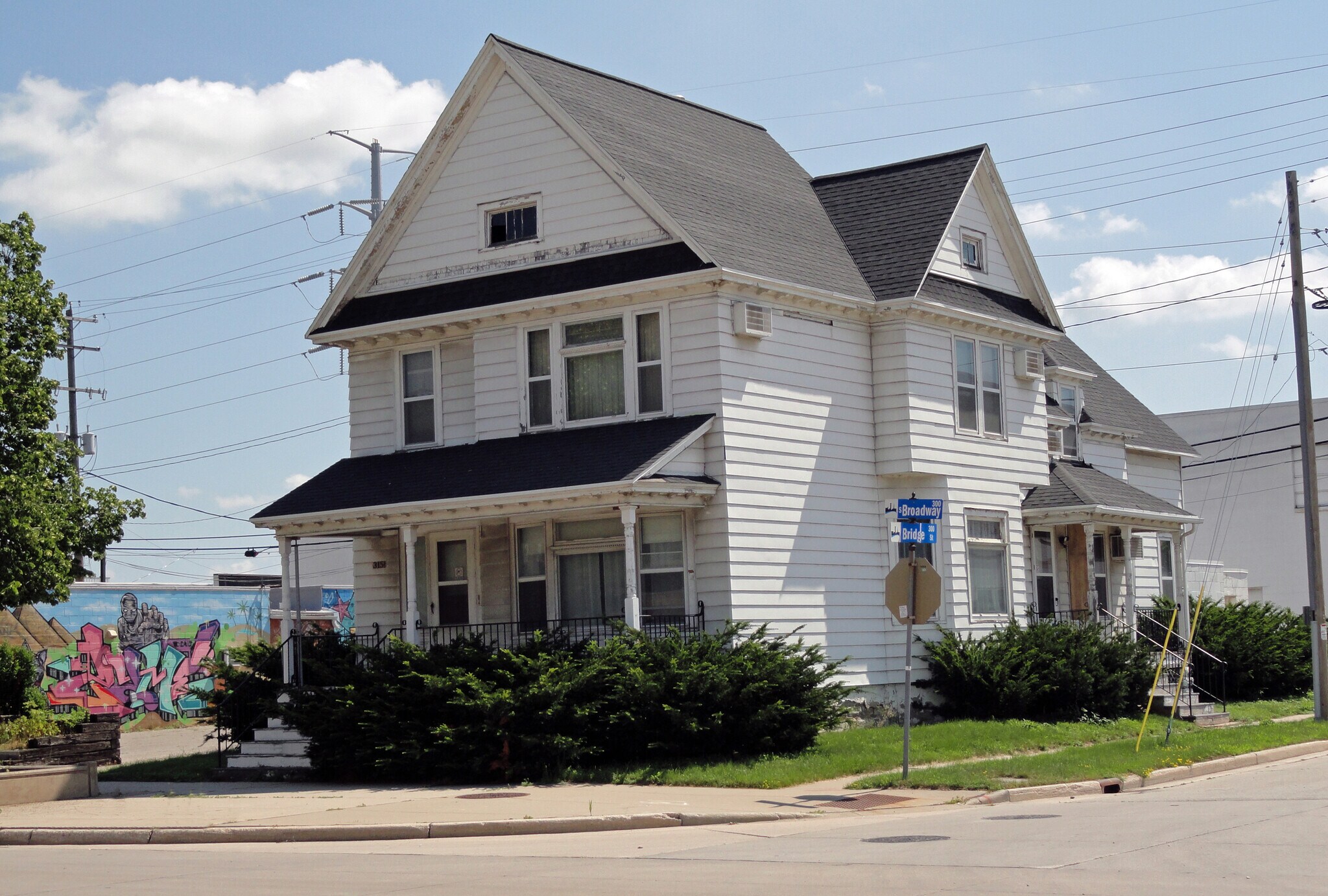 309 Broadway, Green Bay, WI à vendre Photo principale– Image 1 sur 2