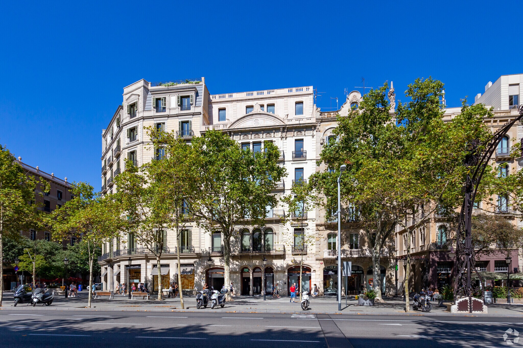 Passeig de Gràcia, 28, Barcelone, Barcelona à louer Photo principale– Image 1 sur 5