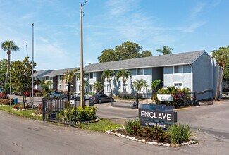 Plus de détails pour 2148 54th Ave S, Saint Petersburg, FL - Logement à vendre
