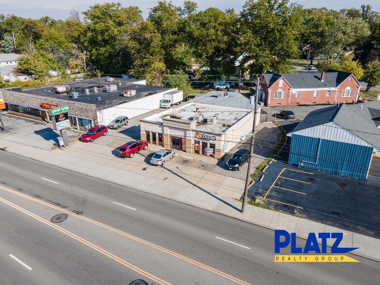 2815 Youngstown Rd SE, Warren, OH à louer - Photo de l’immeuble – Image 2 sur 6