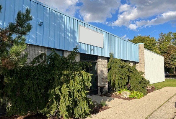 59 Montclair Dr, Woodstock, ON à vendre - Photo de l’immeuble – Image 2 sur 7