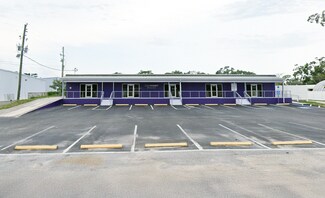 Plus de détails pour 5620 Palmer Blvd, Sarasota, FL - Local d'activités à louer