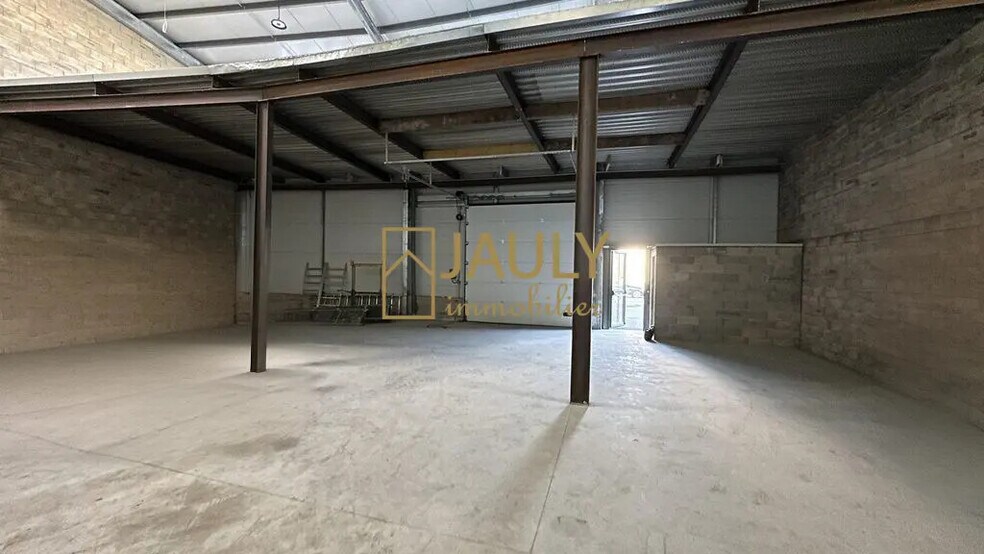 Industriel/Logistique dans Mareuil-lès-Meaux à louer - Photo de l’immeuble – Image 3 sur 7