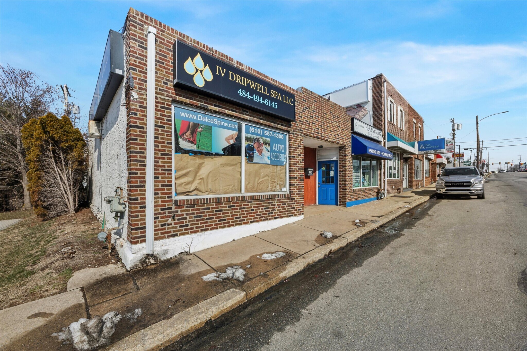 137 MacDade Blvd, Folsom, PA à vendre Photo principale– Image 1 sur 15