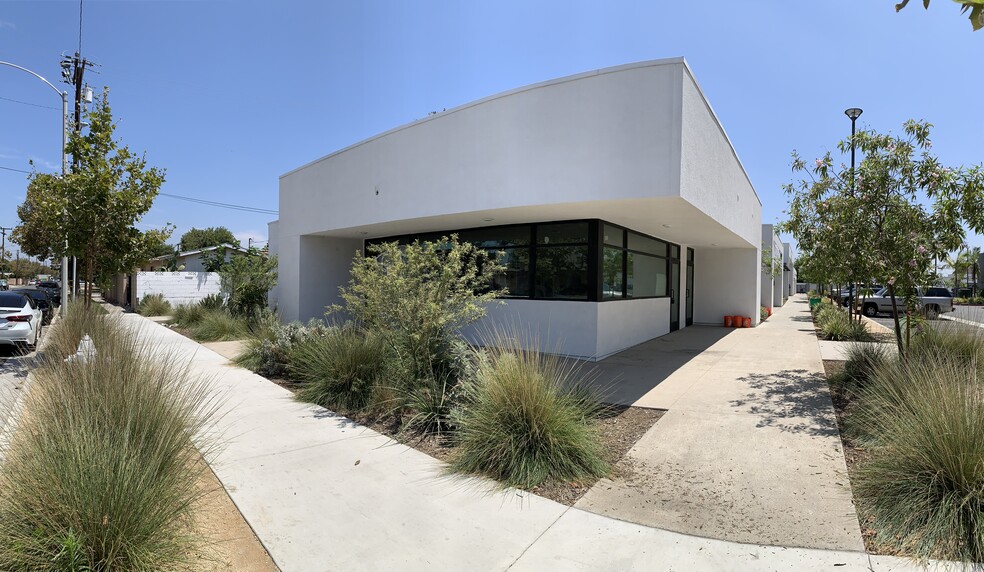 2223-2231 W 5th St, Santa Ana, CA à louer - Photo de l’immeuble – Image 2 sur 5