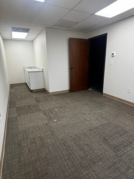 3801 N Interstate 35, Denton, TX à louer - Photo de l’immeuble – Image 2 sur 8